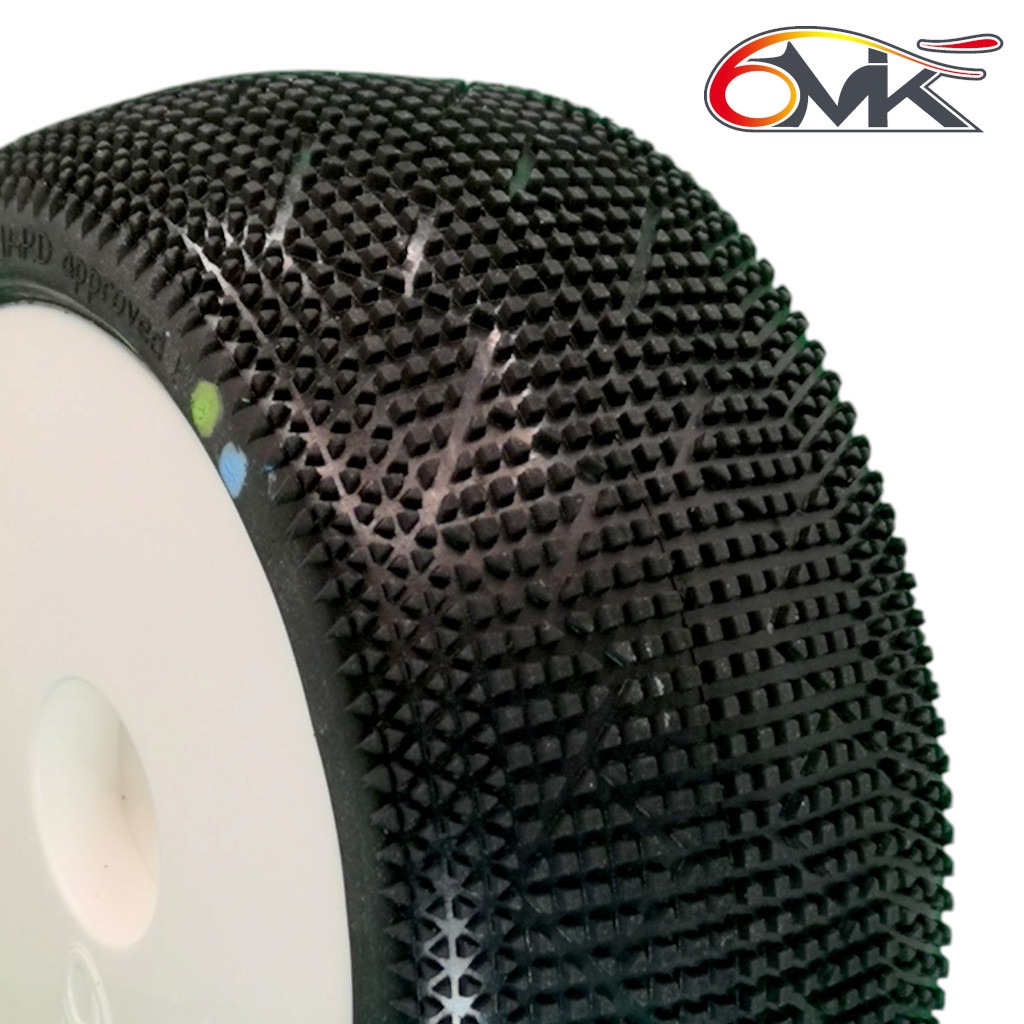 6Mik Scratch-T Inter - 1:8 Truggy rattad liimitud valgetele velgedele 2 6Mik Scratch-T Inter - 1:8 Truggy rattad liimitud valgetele velgedele