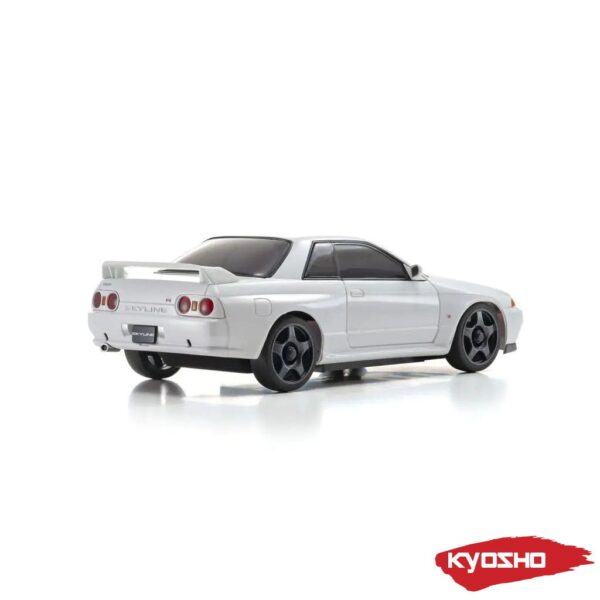 Kyosho Mini-Z AWD Nissan Skyline GT-R Nismo R32 White (MA020-KT531P)