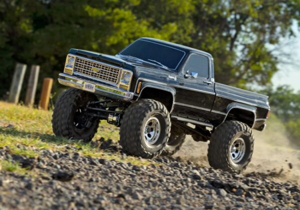Traxxas TRX-4 Crawler Chevrolet K10 High Trail RTR Sinine
