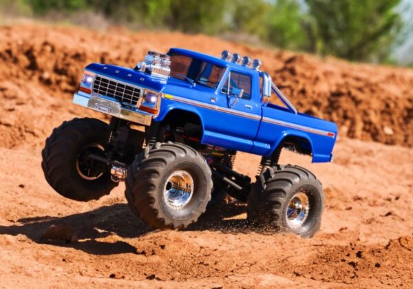 Traxxas TRX-4MT Ford F-150 Monster Truck RTR Sinine - 2S LiPo/USB Charger