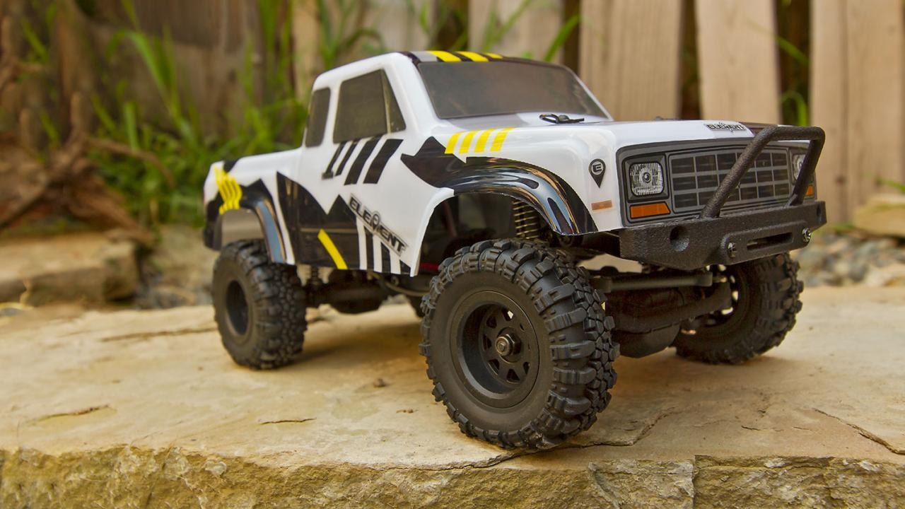 Element RC Enduro24 Sendero Blau Element RC Enduro24 Sendero Trail Truck RTR, red and blue 5 Element RC Enduro24 Sendero Trail Truck RTR, red and blue