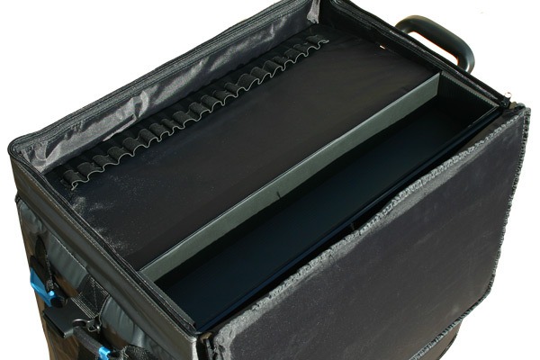 Fastrax Car Mega Hauler Transporter Bag (1/8Th) 3 Fastrax Car Mega Hauler Transporter Bag (1/8Th)