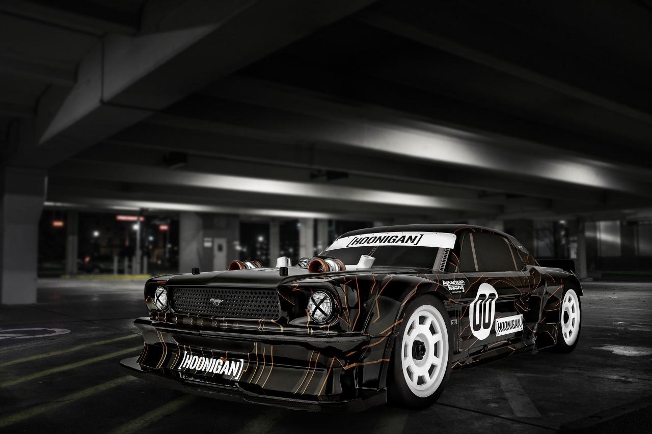 Team Associated SR7 Hoonicorn Team Associated 1/7 SR7 Hoonicorn RTR 4 Team Associated 1/7 SR7 Hoonicorn RTR