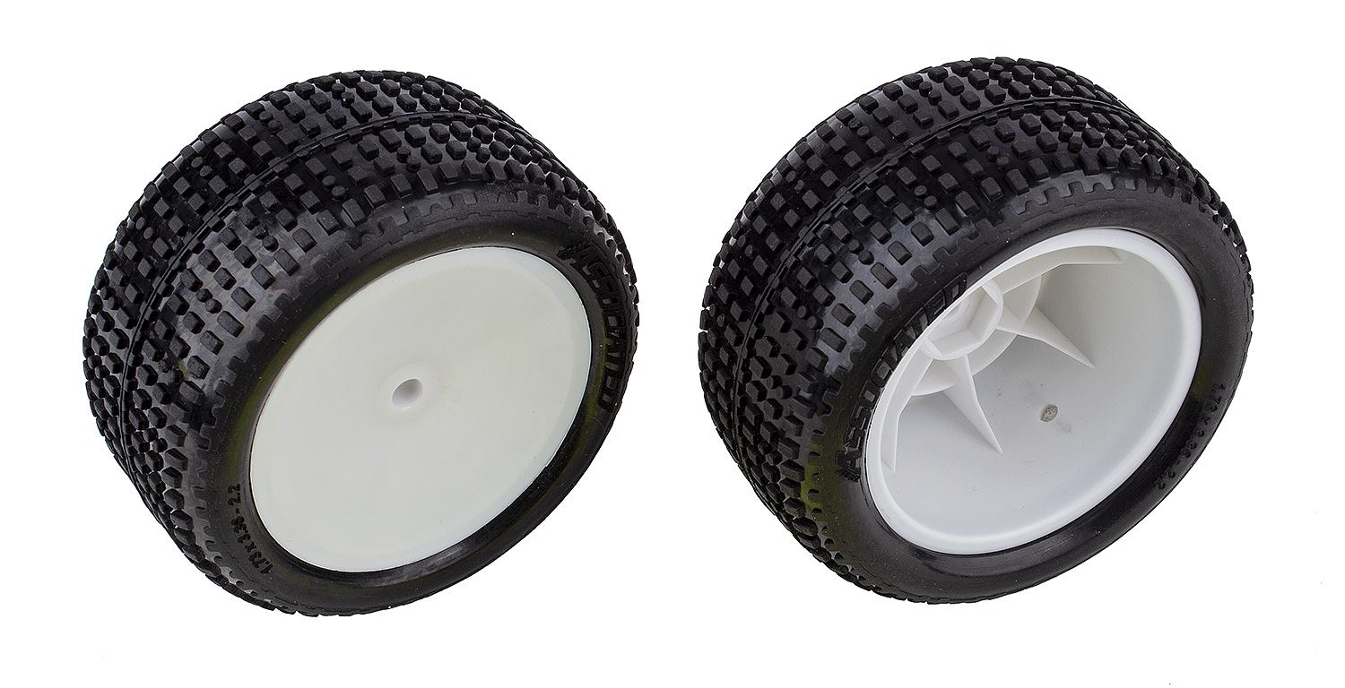 Team Associated RB10 RTR Hinterräder und Reifen, montiert 1 Team Associated RB10 RTR Rear Wheels and Tires, mounted