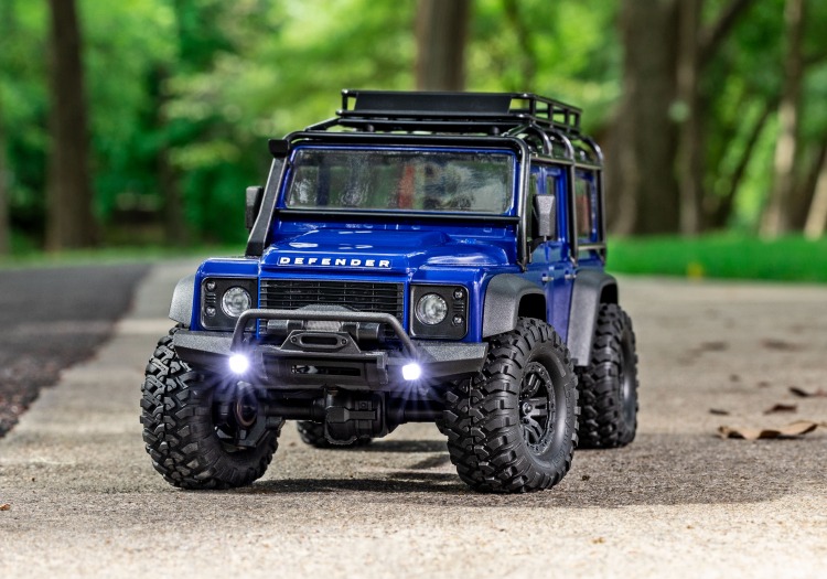 Traxxas TRX-4M 1:18 Land Rover Defender RTR mini-crawler – sinine, 2S LiPo 7 Traxxas TRX-4M 1:18 Land Rover Defender RTR mini-crawler – sinine, 2S LiPo