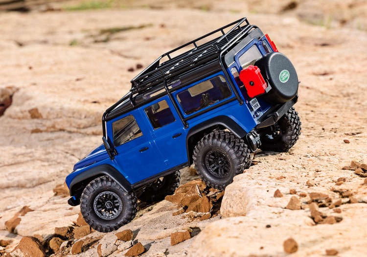 Traxxas TRX-4M 1:18 Land Rover Defender RTR mini-crawler – sinine, 2S LiPo 5 Traxxas TRX-4M 1:18 Land Rover Defender RTR mini-crawler – sinine, 2S LiPo