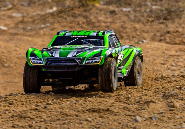 Traxxas Maxx Slash 6S 4x4 BL 1/8 Short-Course RTR Roheline
