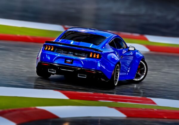 Traxxas 4-Tec Ford Mustang Brushed 1/10 Drift RTR Sinine