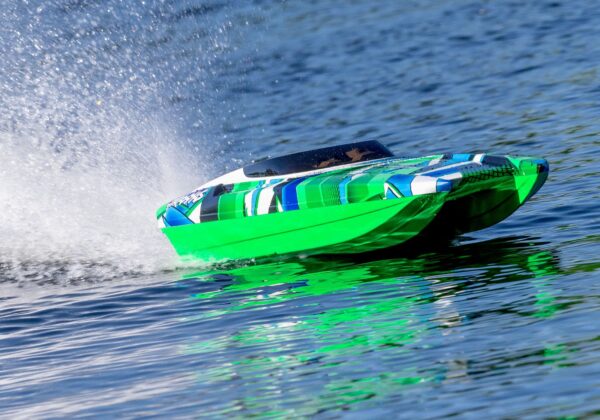 Traxxas DCB M41 Catamaran BL 40" RTR Roheline