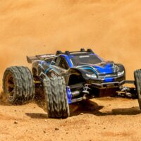 Traxxas Rustler 4x4 BL-2S HD BL 1/10 Truck RTR Red