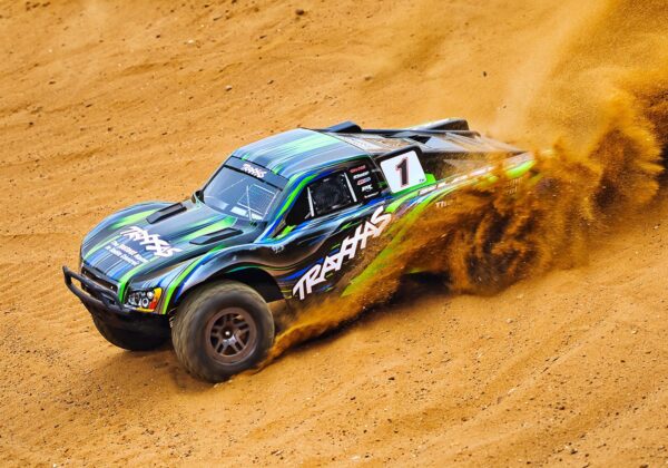 Traxxas Slash 4x4 BL-2S Brushless 1/10 Short-Course RTR Green