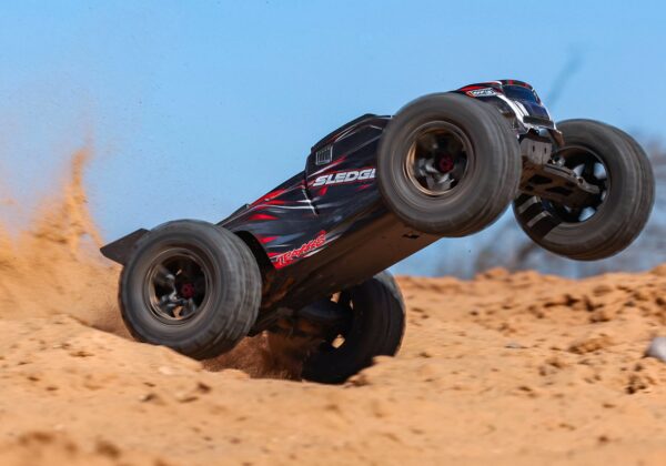 Traxxas Sledge 4x4 Belted 1/8 Monster-Truck Brushless RTR Sinine