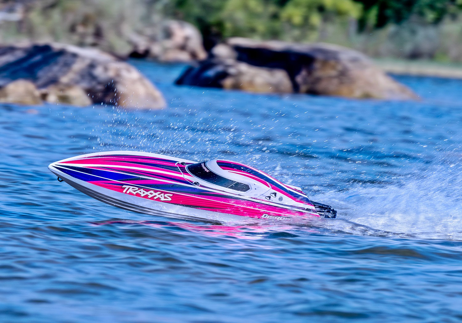 Traxxas Disruptor RC Boat Traxxas Disruptor 4S Green Brushless RC Speed Boat 40+mph 756mm RTR 15 Traxxas Disruptor 4S Green Brushless RC Speed Boat 40+mph 756mm RTR