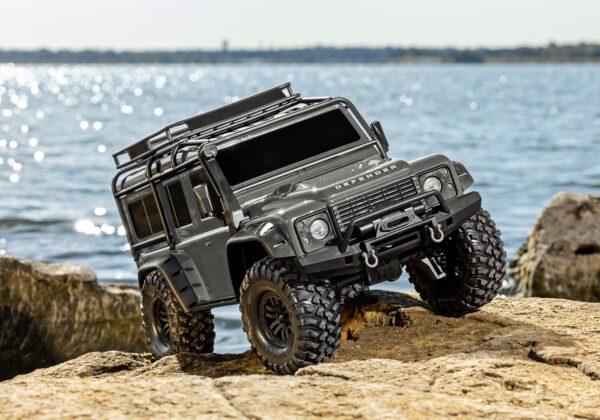 Traxxas TRX-4 LR Defender 1/10 Crawler Brushed Clipless RTR Hõbedane
