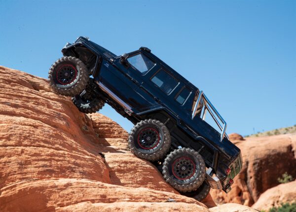 Traxxas TRX-6 MB G63 AMG 6x6 1/10 Crawler Brushed RTR Silver