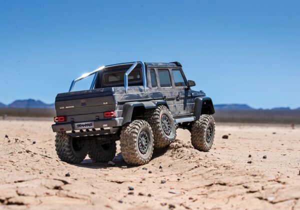 Traxxas TRX-6 MB G63 AMG 6x6 1/10 Crawler Brushed RTR Silver