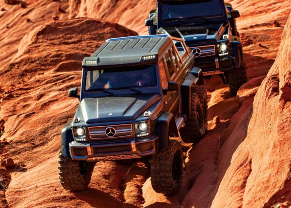 Traxxas TRX-6 MB G63 AMG 6x6 1/10 Crawler Brushed RTR Silver