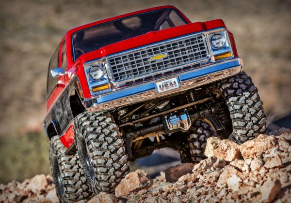 Traxxas TRX-4 Chevy Blazer 1979 1/10 Crawler Brushed Clipless RTR Punane