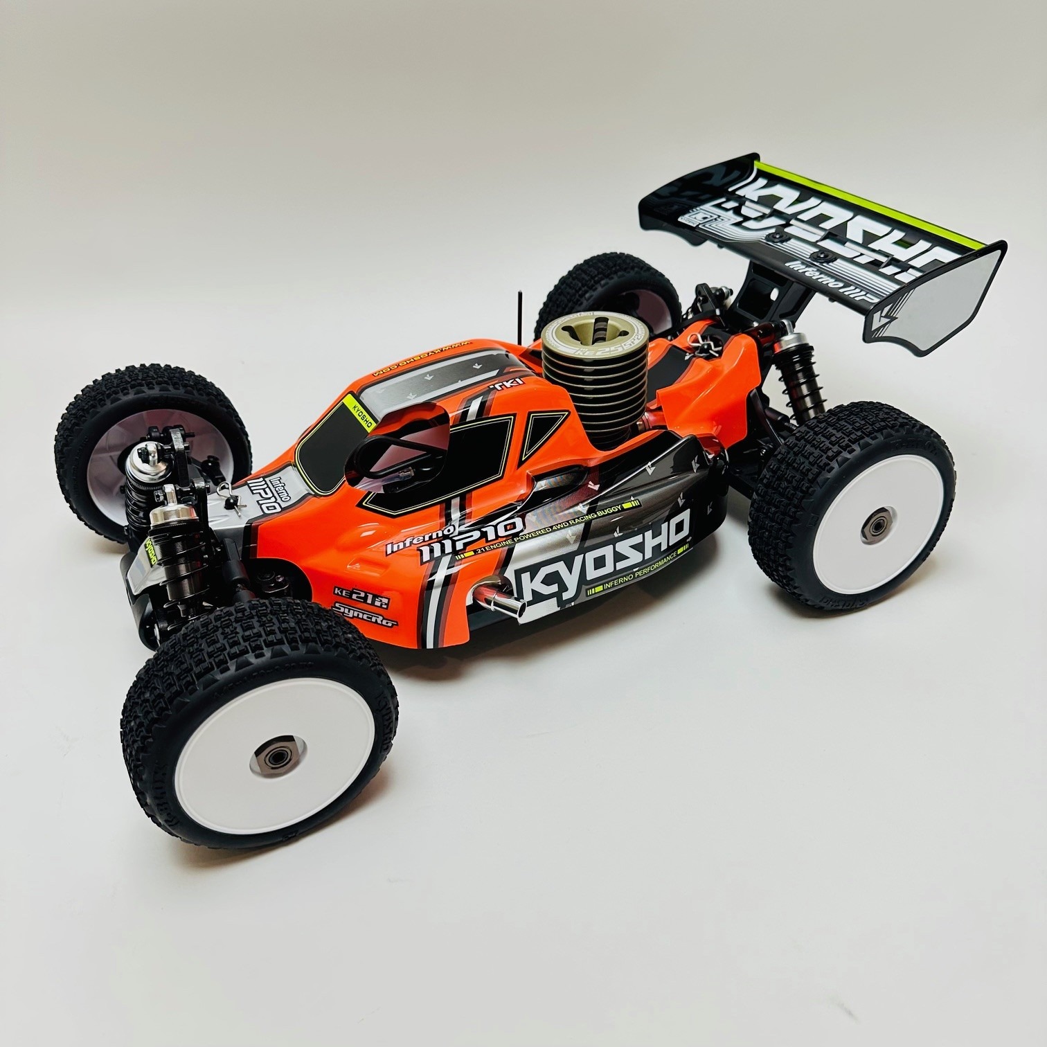 Kyosho Inferno MP10 1:8 RC Nitro REDS Edition