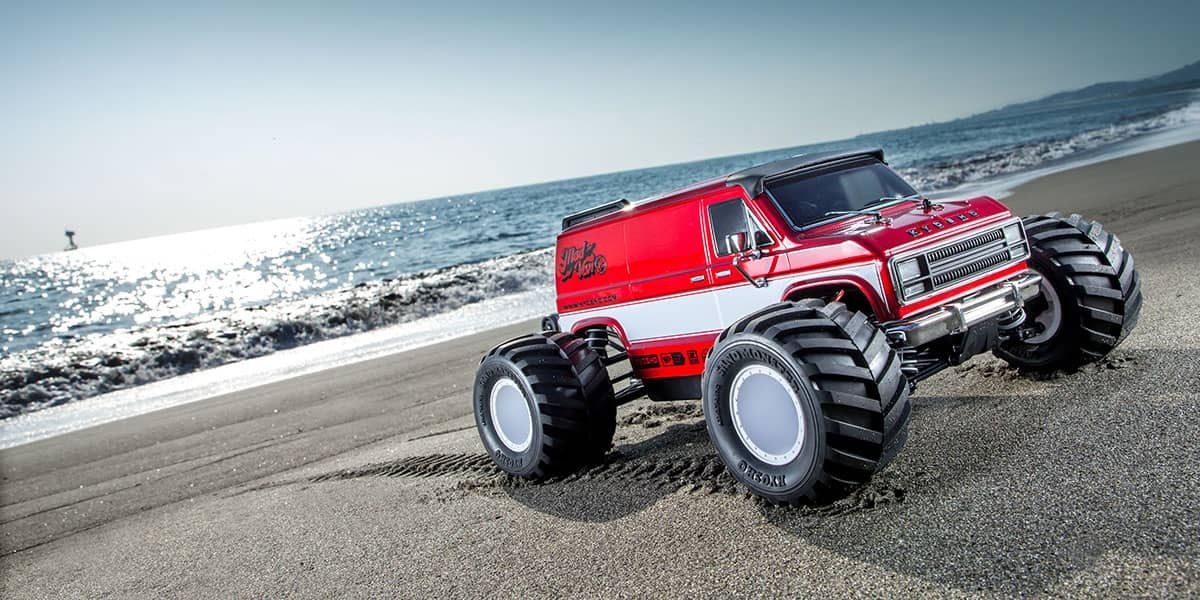 Kyosho Fazer FZ02-L - MadVan VE 4WD Punane - 1:10 RTR 11 Kyosho Fazer FZ02-L - MadVan VE 4WD Punane - 1:10 RTR