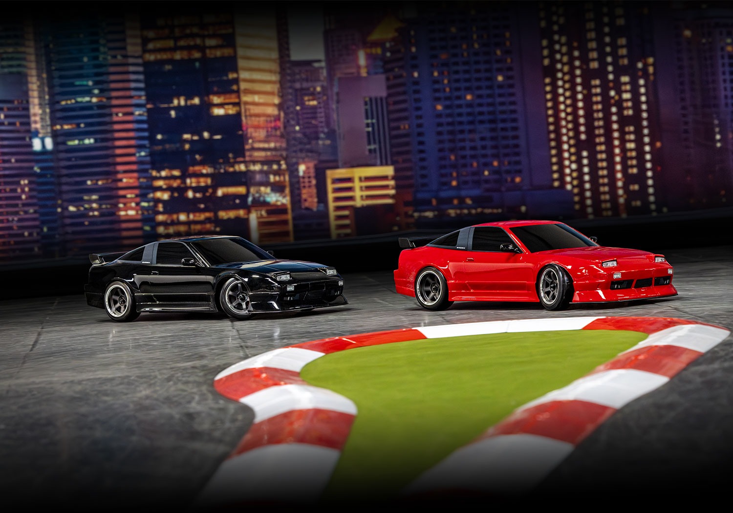 Traxxas 4-Tec Drift Nissan 240SX Schwarz Traxxas 4-Tec Drift 1:10 RTR Nissan 240SX – Schwarz 6 Traxxas 4-Tec Drift 1:10 RTR Nissan 240SX – Schwarz