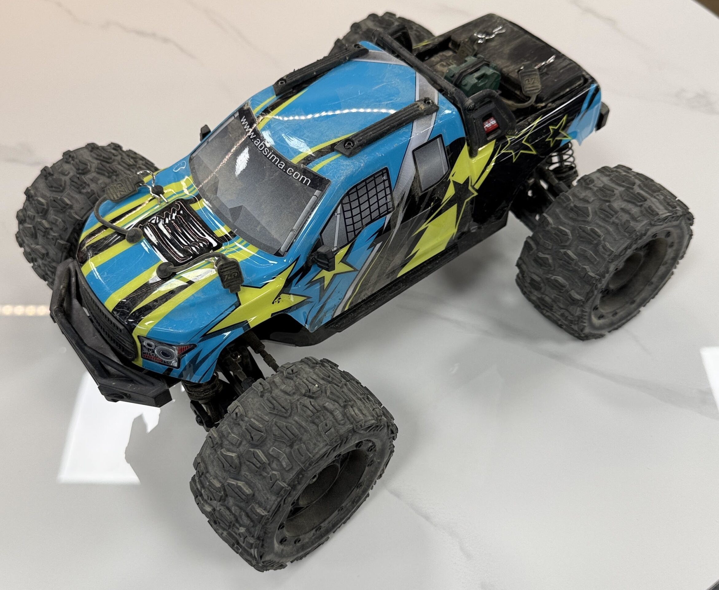 Absima 1:16 Monster Truck BL/3S Blue RTR - Kasutatud 1 Absima 1:16 Monster Truck BL/3S Blue RTR - Kasutatud