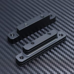 Basic Engine Mount 2pcs for Mayako MX8 (-22-25)
