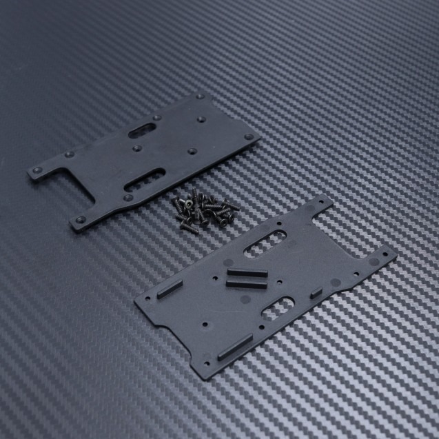Takatukivarren muovituet Mayako MX8:lle (-22-25) 1 Rear Arm Plastic Braces for Mayako MX8 (-22-25)