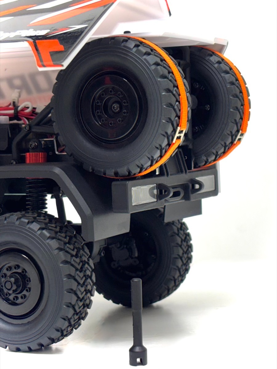 Hobby Plus DKR-4 Fortis 1:18 4WD Rally Truck Harjadega RTR Valge #HBP1810810-WH 8 Hobby-Plus-1-18-DKR-4-Fortis-Rally-Truck-brushed-RTR-White-HBP1810810-WH-b-7
