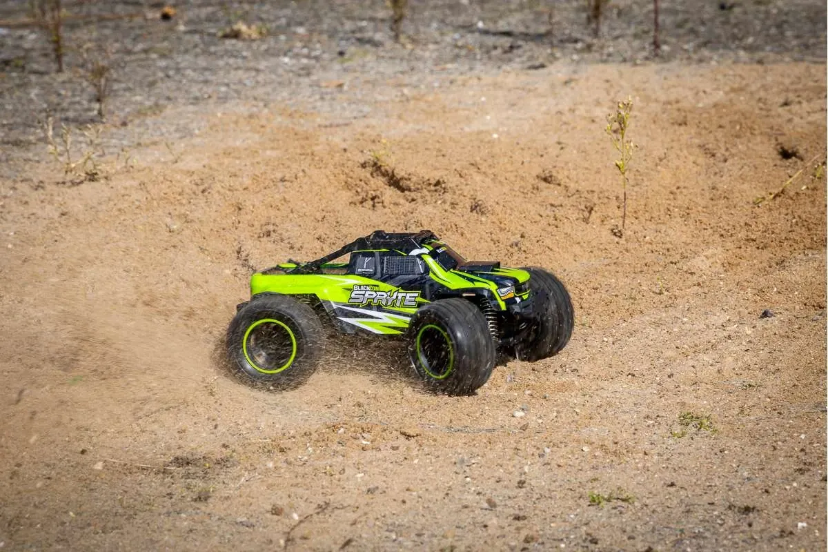 BLACKZON Spryte MT 1/20 4WD Electric Monster Truck - Roheline 9 blackzon-spryte-mt-1-20-4wd-electric-monster-truck-green-9