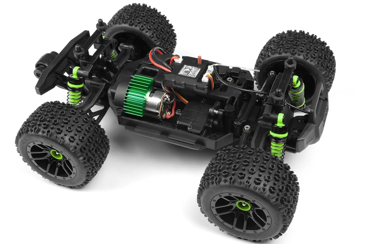 Maverick RC Atom AT1 1:18 4WD Electric Truck - Green 2 maverick-rc-atom-at1-1-18-4wd-electric-truck-green-2
